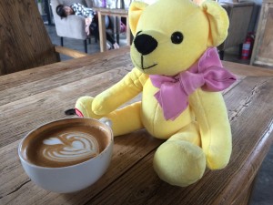 HUUICOFFEEのテディベア