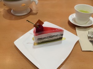 青島のスイーツ（日本人経営のケーキ屋）
